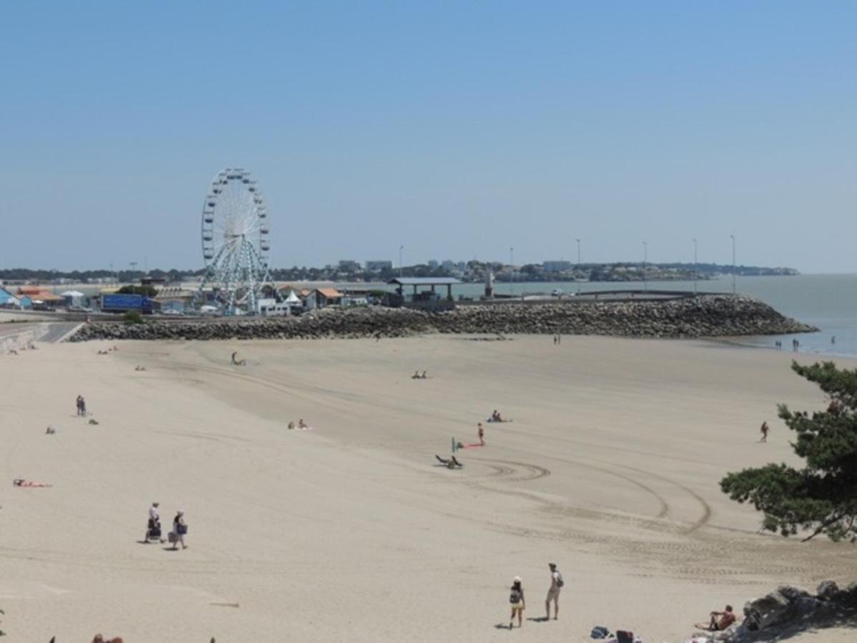 Appartement T3 Avec Terrasses Et Parking Prive En Centre-Ville De Royan, A 200M De La Plage - Fr-1-71-90 Exterior photo